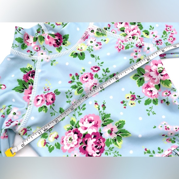 EUC Flap Happy Alissa Ruffle Rash Guard Swimsuit in Blue Country Floral 18M - Picture 3 of 10